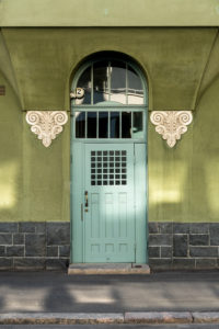 Helsinki, Art Nouveau architecture in the Eira district, Juvilakatu, front door