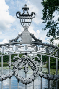 Mecklenburger Seenplatte, Schloss Mirow, Schlosspark, Brücke zur Liebesinsel, Detail Mecklenburger Seenplatte, Schloss Mirow, Schlosspark, Brücke zur Liebesinsel, Detail