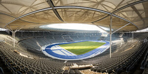 Olympiastadion Berlin, Panorama, Stadium oval, View from the east curve