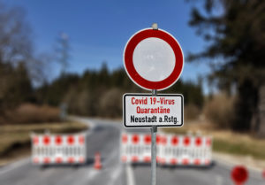 Germany, Thuringia, Ilmkreis, Großbreitenbach, Neustadt / Rnstg, Hohe Tanne, signs, road closure Germany, Thuringia, Ilmkreis, Großbreitenbach, Neustadt / Rnstg, Hohe Tanne, signs, road closure