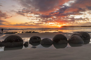 Moeraki Boulders at sunrise, Moeraki Beach, Otago, South Island, New Zealand, Oceania Moeraki Boulders at sunrise, Moeraki Beach, Otago, South Island, New Zealand, Oceania