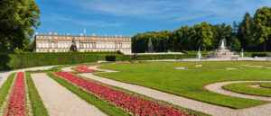 Schloss Herrenchiemsee, Herreninsel im Chiemsee, Chiemgau, Oberbayern, Deutschland Schloss Herrenchiemsee, Herreninsel im Chiemsee, Chiemgau, Oberbayern, Deutschland