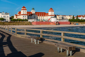 Pier and Kurhaus in Binz, Island of Rügen, Mecklenburg-Vorpommern, Germany
