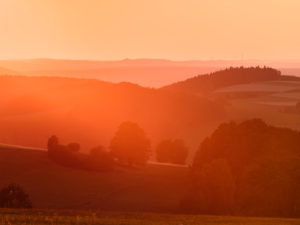 Europa, Deutschland, Hessen, Poppenhausen, Sonnenuntergang Europa, Deutschland, Hessen, Poppenhausen, Sonnenuntergang