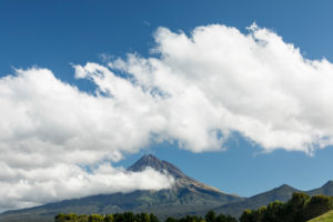 Mount Taranaki (2518m), Egmont-Nationalpark, Taranaki, Nordinsel, Neuseeland, Ozeanien Mount Taranaki (2518m), Egmont-Nationalpark, Taranaki, Nordinsel, Neuseeland, Ozeanien
