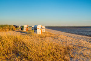 Strand von Hooksiel, Wangerland, Ostfriesland, Nordseeküste, Niedersachsen, Norddeutschland, Deutschland, Europa Strand von Hooksiel, Wangerland, Ostfriesland, Nordseeküste, Niedersachsen, Norddeutschland, Deutschland, Europa
