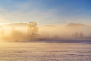 Nebel im Alpenvorland, Penzberg, Pfaffenwinkel, Oberbayern, Bayern, Süddeutschland, Deutschland, Europa Nebel im Alpenvorland, Penzberg, Pfaffenwinkel, Oberbayern, Bayern, Süddeutschland, Deutschland, Europa
