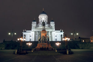 Der Dom von Helsinki, Finnland, nach Plänen des deutschen Architekten Carl Ludwig Engel Der Dom von Helsinki, Finnland, nach Plänen des deutschen Architekten Carl Ludwig Engel