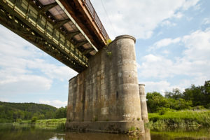 Bayern, Schwaben, Fluß, Wörnitz, Eisenbahnbrücke Bayern, Schwaben, Fluß, Wörnitz, Eisenbahnbrücke