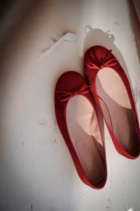 Rote Schuhe im Sonnenschein, Rote Schuhe im Sonnenschein,