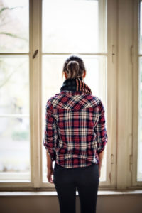 Mädchen am Fenster, Mädchen am Fenster,