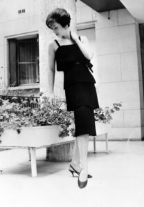Bildagentur | mauritius images | FASHION ST LAURENT YVES EVENING DRESSES /  ; 14 AUGUST 1964