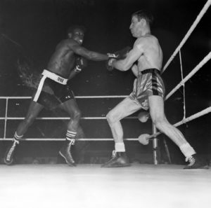 Ko Panama Is. Laguna Jo. Rafiu King Palais des Sports Val d