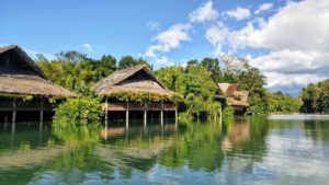 Houses at the river, Philippines Houses at the river, Philippines