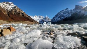 Ice floes in the Laguna Cerro Torre, surrounded by snow-capped mountains in Argentina Ice floes in the Laguna Cerro Torre, surrounded by snow-capped mountains in Argentina