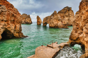 Europe, Portugal, Algarve, Litoral, Barlavento, Felsalgarve, Faro District, Lagos, Ponta da Piedade, lagoon with jetty Europe, Portugal, Algarve, Litoral, Barlavento, Felsalgarve, Faro District, Lagos, Ponta da Piedade, lagoon with jetty