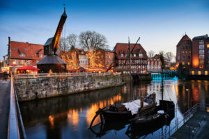 City view, Lüneburg, old town, water district, Am Stintmarkt, Am Fischmarkt, the old crane, landmark, illuminated, Christmas, Christmas market, night shot, City view, Lüneburg, old town, water district, Am Stintmarkt, Am Fischmarkt, the old crane, landmark, illuminated, Christmas, Christmas market, night shot,