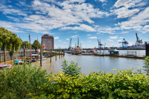 Germany, Northern Germany, Hamburg, Altona, Othmarschen, port city, seaport, Elbe, museum harbor Oevelgönne, former Altona harbor, maritime heritage, historical ships, Neumühlen ferry terminal with Döns shelters Germany, Northern Germany, Hamburg, Altona, Othmarschen, port city, seaport, Elbe, museum harbor Oevelgönne, former Altona harbor, maritime heritage, historical ships, Neumühlen ferry terminal with Döns shelters