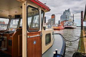 Germany, Northern Germany, port city, Hamburg, seaport, Elbe, Port of Hamburg, Überseebrücke, command post of a ship, view of Hafencity and the landmark Elbphilharmonie Germany, Northern Germany, port city, Hamburg, seaport, Elbe, Port of Hamburg, Überseebrücke, command post of a ship, view of Hafencity and the landmark Elbphilharmonie
