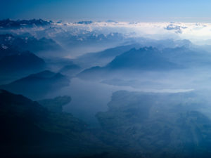Vierwaldstättersee und Schweizer Alpen aus der Vogelperspektive Vierwaldstättersee und Schweizer Alpen aus der Vogelperspektive
