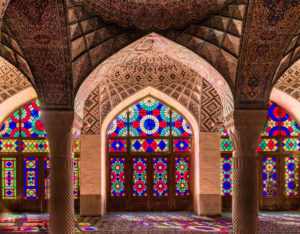 Gebetsraum der Nasir-al-Molk Moschee in Shiraz Gebetsraum der Nasir-al-Molk Moschee in Shiraz