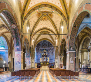 Kirchenschiff der Kathedrale San Lorenzo in Lugano Kirchenschiff der Kathedrale San Lorenzo in Lugano