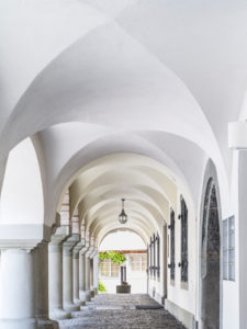 Arkaden in der Altstadt von Wil, St. Gallen Arkaden in der Altstadt von Wil, St. Gallen