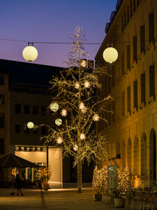 Switzerland, Zurich, Bahnhofstrasse, Christmas lights