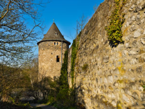 Europe, Germany, Hesse, Lahn-Dill-Kreis, Lahn-Dill-Bergland, Wetzlar, Säuturm at the old city wall near Avignon-Anlage Europe, Germany, Hesse, Lahn-Dill-Kreis, Lahn-Dill-Bergland, Wetzlar, Säuturm at the old city wall near Avignon-Anlage