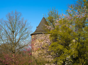 Europe, Germany, Hesse, Lahn-Dill-Kreis, Lahn-Dill-Bergland, Wetzlar, Säuturm at the old city wall near Avignon-Anlage Europe, Germany, Hesse, Lahn-Dill-Kreis, Lahn-Dill-Bergland, Wetzlar, Säuturm at the old city wall near Avignon-Anlage