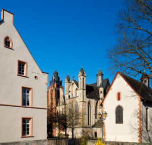 Europe, Germany, Hesse, Lahn-Dill-Kreis, Lahn-Dill-Bergland, Wetzlar, south view of the Collegiate Church of St. Maria (Dom) with Michaelskapelle, view from Goethestrasse, south view Europe, Germany, Hesse, Lahn-Dill-Kreis, Lahn-Dill-Bergland, Wetzlar, south view of the Collegiate Church of St. Maria (Dom) with Michaelskapelle, view from Goethestrasse, south view