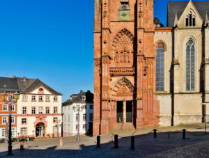Europe, Germany, Hesse, Lahn-Dill-Kreis, Lahn-Dill-Bergland, Wetzlar, Collegiate Church of St. Maria am Domplatz, view to the south portal, Gothic tower front Europe, Germany, Hesse, Lahn-Dill-Kreis, Lahn-Dill-Bergland, Wetzlar, Collegiate Church of St. Maria am Domplatz, view to the south portal, Gothic tower front