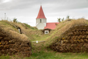 Island, Torfhof, Museum, Kirche und alte Torfhütten, Grasdach, Ringstraße, Island, Torfhof, Museum, Kirche und alte Torfhütten, Grasdach, Ringstraße,