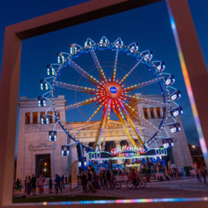 Ferris wheel at Munich's Königsplatz at dusk, during the "Summer in the City" event Ferris wheel at Munich's Königsplatz at dusk, during the "Summer in the City" event