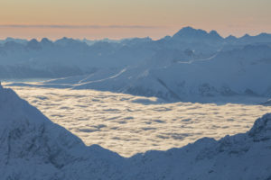 View from the Zugspitz summit in the winter towards the south (Italy), high fog, snow, mountain summit, Zugspitze, Grainau, Garmisch-Partenkirchen, Upper Bavaria, Bavaria, southern Germany, Germany View from the Zugspitz summit in the winter towards the south (Italy), high fog, snow, mountain summit, Zugspitze, Grainau, Garmisch-Partenkirchen, Upper Bavaria, Bavaria, southern Germany, Germany