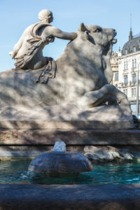 Frühlingsanfang am Wittelsbacher Brunnen in der Münchner Innenstadt, Frühlingsanfang am Wittelsbacher Brunnen in der Münchner Innenstadt,