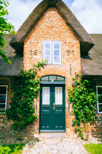 A front door in a house from 1691 on Sylt.