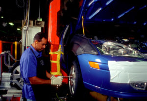Bildagentur | mauritius images | Mexico, Sonora, Hermosillo, Tire assembly  at Ford's auto factory