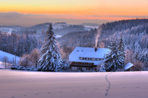 Germany, Baden-Wuerttemberg, Black Forest, Farm house near Sankt Märgen in Winter Germany, Baden-Wuerttemberg, Black Forest, Farm house near Sankt Märgen in Winter