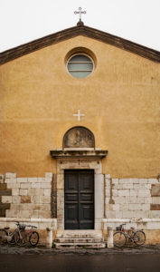 Kirche, Kapelle, Kreuz, Lucca, Toskana, Italien Kirche, Kapelle, Kreuz, Lucca, Toskana, Italien