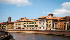Panorama, Fluss Arno, Häuser, Pisa, Toskana, Italien Panorama, Fluss Arno, Häuser, Pisa, Toskana, Italien