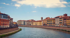 Panorama, Fluss Arno, Häuser, Pisa, Toskana, Italien Panorama, Fluss Arno, Häuser, Pisa, Toskana, Italien