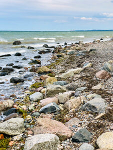 Beach, Baltic Sea, stones, shore, landscape, sea, horizon, Hanseatic City of Lübeck, Northern Germany