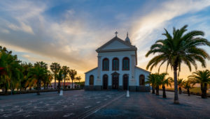 The neoclassical church 'Igreja de São Martinho' is located on the highest point of the São Martinho district in the west of Funchal, Madeira, Portugal The neoclassical church 'Igreja de São Martinho' is located on the highest point of the São Martinho district in the west of Funchal, Madeira, Portugal