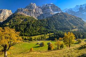 Wellhorn 3191 m, Rosenlaui Valley, Bernese Oberland, Switzerland