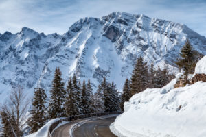 Hoher Göll mountain range seen from the Rossfeld Panoramastrasse (Rossfeldhoehenringstrasse or Panoramic Highway), Berchtesgaden, Bavaria, Germany, Europe