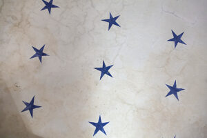 Vintage wall decoration in an old-style interior, featuring 1930s-inspired design elements