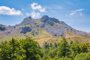View of Mount Crveni Kuk rising above the Visocica plateau, Herzegovina-Neretva Canton, Bosnia and Herzegovina View of Mount Crveni Kuk rising above the Visocica plateau, Herzegovina-Neretva Canton, Bosnia and Herzegovina