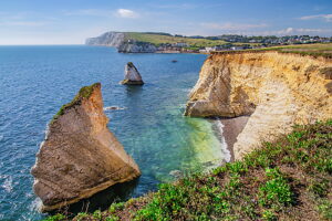 Steep coast with cliffs of Freshwater Bay, Freshwater, Isle of Wight, Hampshire, Great Britain, England