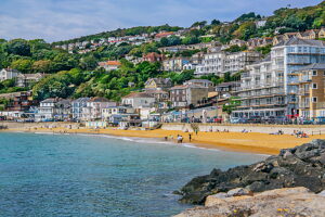 Bathing beach with promenade in the seaside resort of Ventnor, Isle of Wight, Hampshire, Great Britain, England